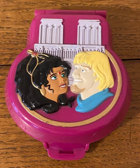 POLLY POCKET DISNEY Hunchback Of Notre Dame Playset 1995 Vintage