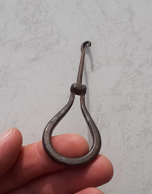 ANCIEN TIRE-BOTTE MINIATURE En Argent Noeud Art Nouveau Old Silver Boot