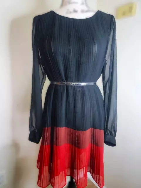 French Connection Shelby Black Colorblock Chiffon Pleated Dress Size 8