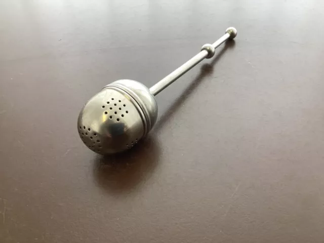 Art Deco Tea Egg Strainer Weimar Bauhaus Design with Spring Pull 1920/40