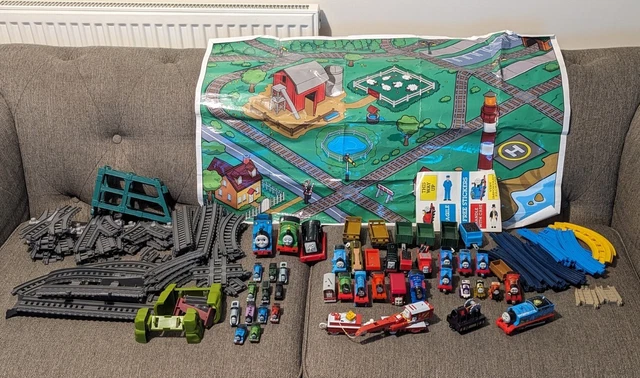 Thomas Mat THOMAS THE TANK Engine Trains, Trackmaster Track, Mat, Mixed Lot Tomy £ ...