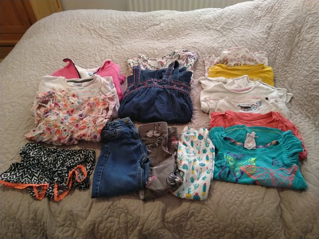 Bundle of Girls Mixed Clothing. 4-5 Years. Good. Free Postage.