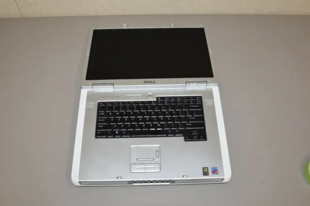 Dead Junk Dell Inspiron 9300 17.1" Laptop Incomplete Parts Repair