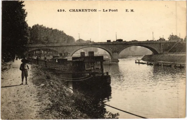 CPA AK Charenton Le Pont FRANCE (1282278)