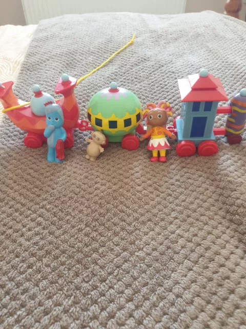 IN THE NIGHT Garden Pull Along Ninky Nonk Train 18.00 PicClick UK