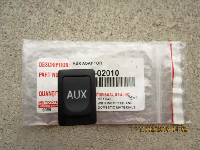 05 - 13 Toyota Tacoma Auxiliary Aux Adapter & Stereo Jack Oem Brand New 02010