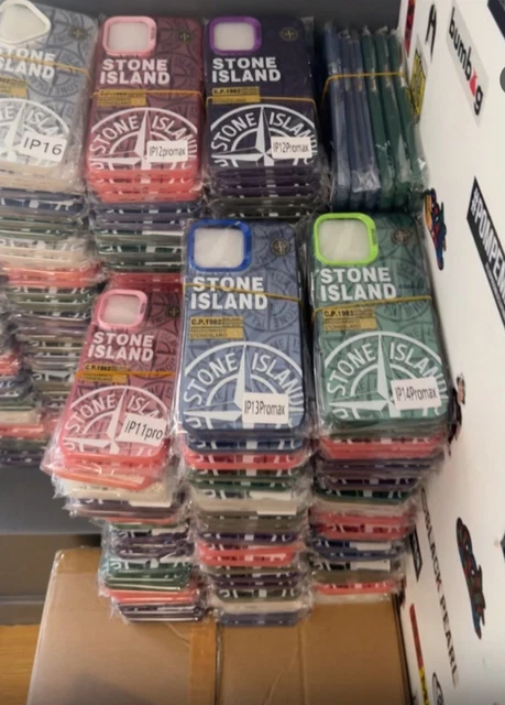 Coque Stone Island Pour IPhone XR à 16 - Anti-choc, Légère Et Robuste