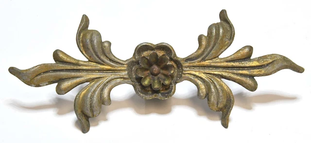 2 Matching Vintage Metal Wall Mount Curtain Tie Back With Flower / Leaf Design 3 3