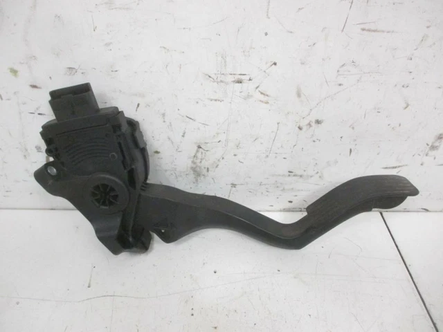 Pédale D'accélérateur D'occasion Pour Peugeot 308 II SW T9 1.2i PureTech - Réf. 9674829180