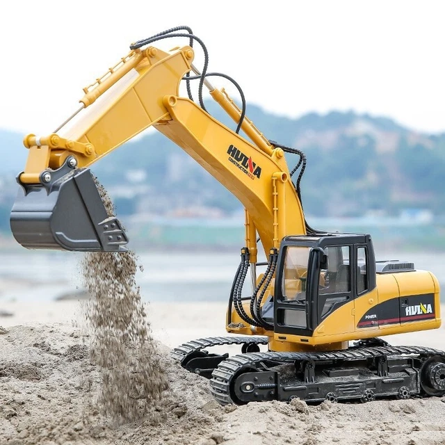 REMOTE CONTROL DIGGER Excavator Huina RC 1 to 14 Scale Rubber Treads RC
