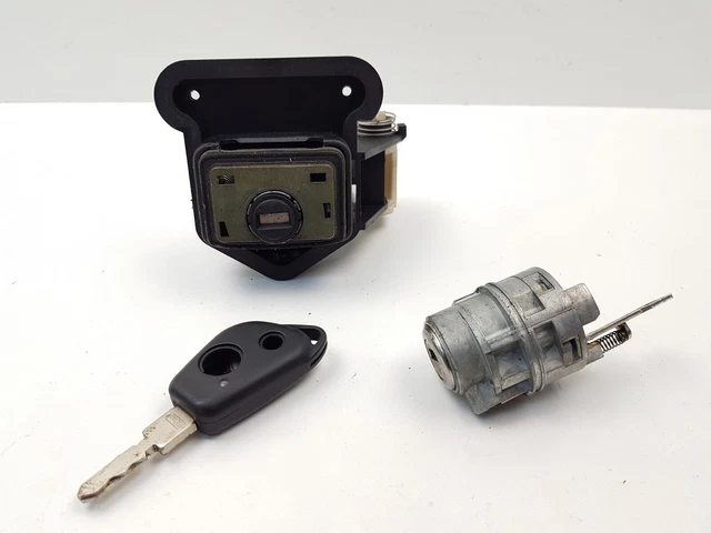 Commutateur D’allumage Peugeot 406 Hatchback 447101 8726C2 14380 2