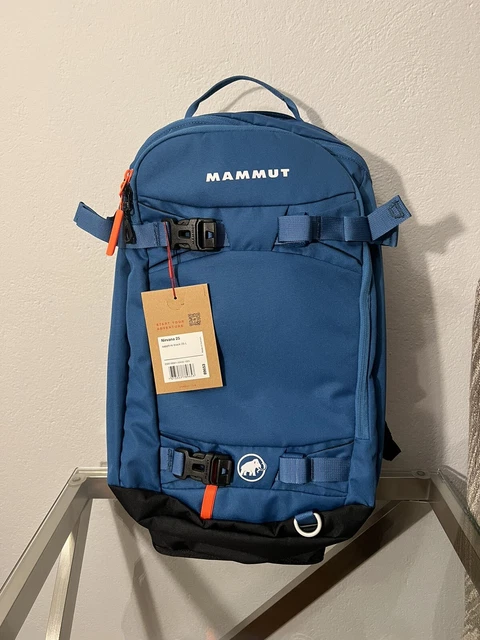 Mammut Backpack Nirvana 25 Sapphire Black NWT FREE SHIPPING Mammut Backpack Nirvana 25 Sapphire Black NWT FREE SHIPPING