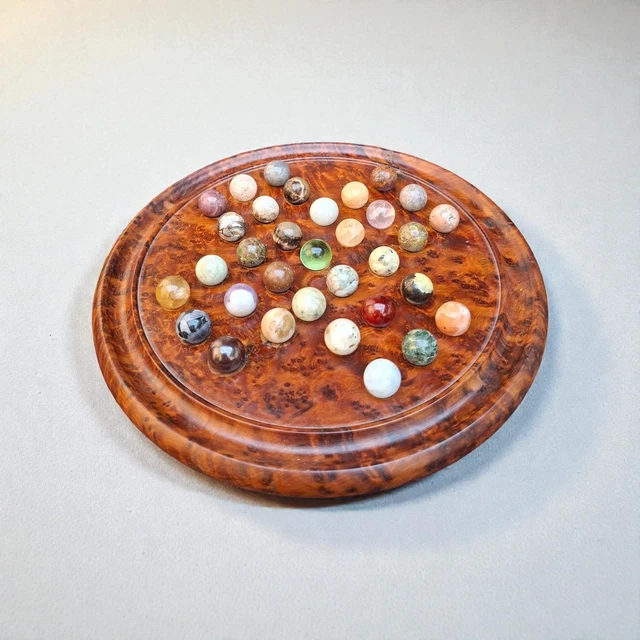 Jeu de solitaire | Pyramide : Art de la table et décoration
