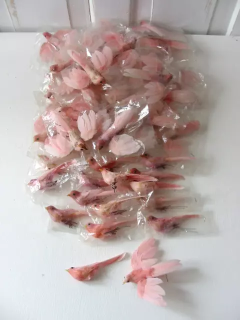 46 x Vogel aus Federn rosa Floristik Bastelbedarf Konvolut Restposten Dekopaket