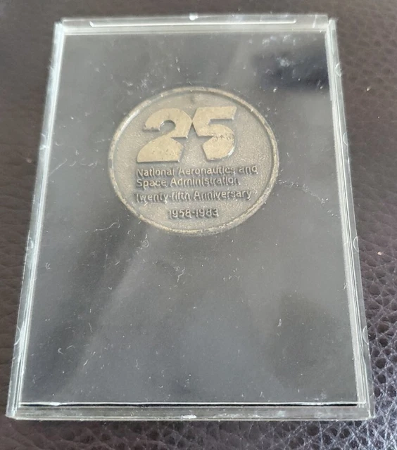 Nasa Sts-5 Medallion Coin Blended Metal Flown In Space Nasa 25Th Anniversary 3