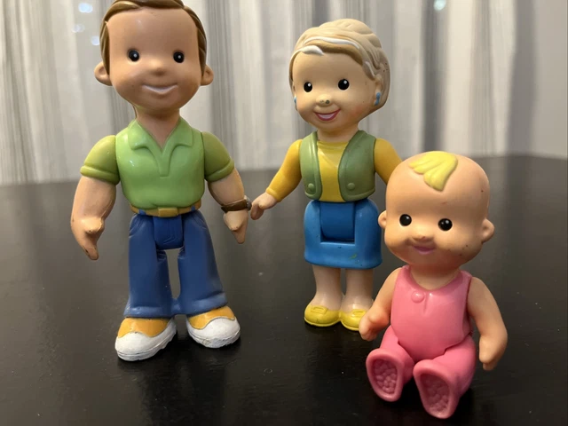 Fisher Price MY FIRST Doll House Family BABY DAD Grandma Doll  Figures Lot