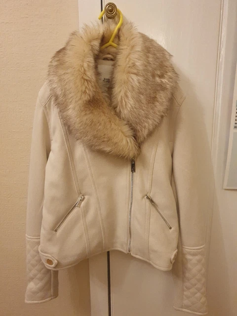 Girls River Island Cream Faux Suede & Faux Fur Collar Jacket Age 9-10 Years