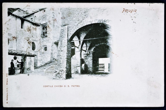 Umbria - Perugia - Cortile Chiesa Di San Pietro - F.p. Viaggiata - 1901.