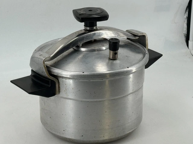 Cocotte Minute SEB En Aluminium 10 Litres – Ancienne, Pour Gaz (occasion)