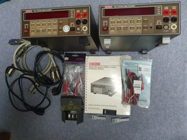 Oszilloskop Tektronix 2445 mit Zubehör (Defekt) in Merenschwand für CHF Oszilloskop Tektronix 2445 mit Zubehör (Defekt) in Merenschwand für CHF