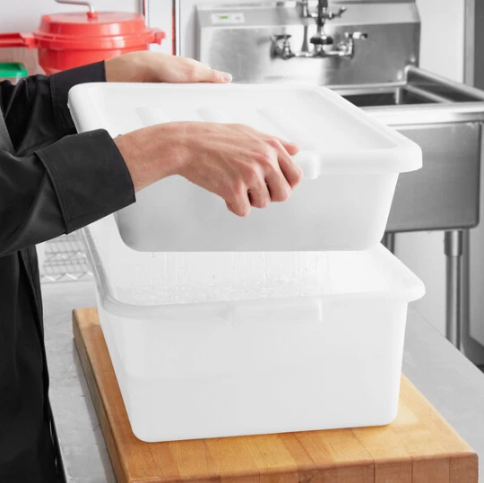 20" x 15" x 7" White Polypropylene Drain Box / Flatware Soaker Set