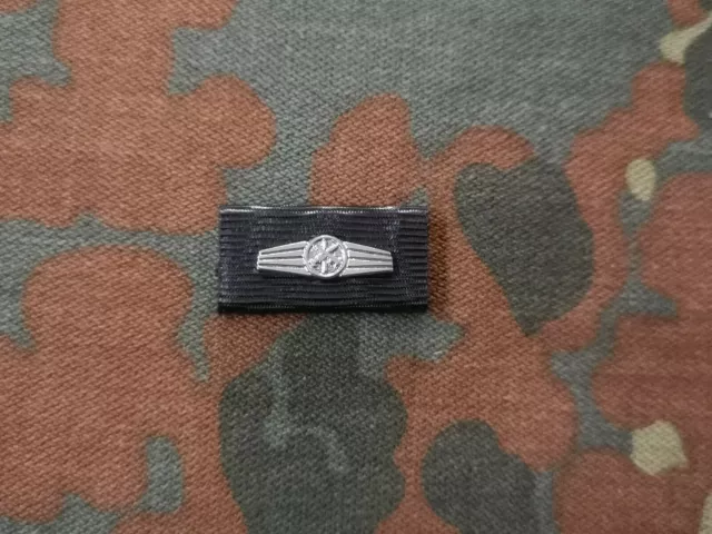 (S1-383) Bundeswehr Überwasserwaffen Personal Marine Bandspange silber