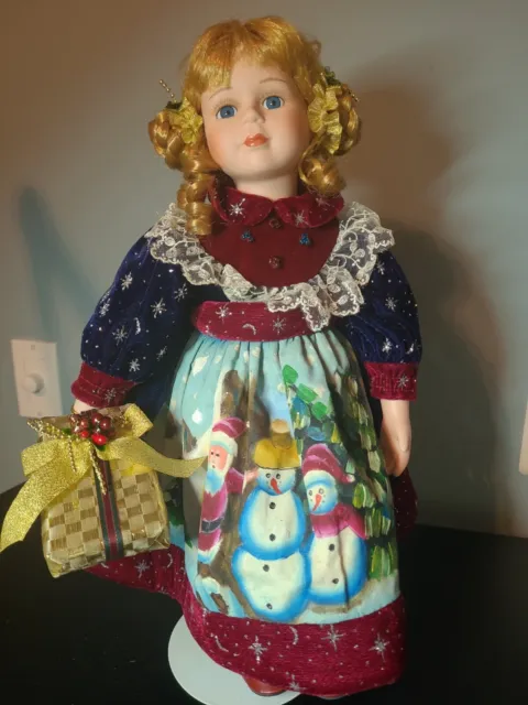 Heritage Signature Heidi Goldilocks Christmas Porcelain Doll 18 In