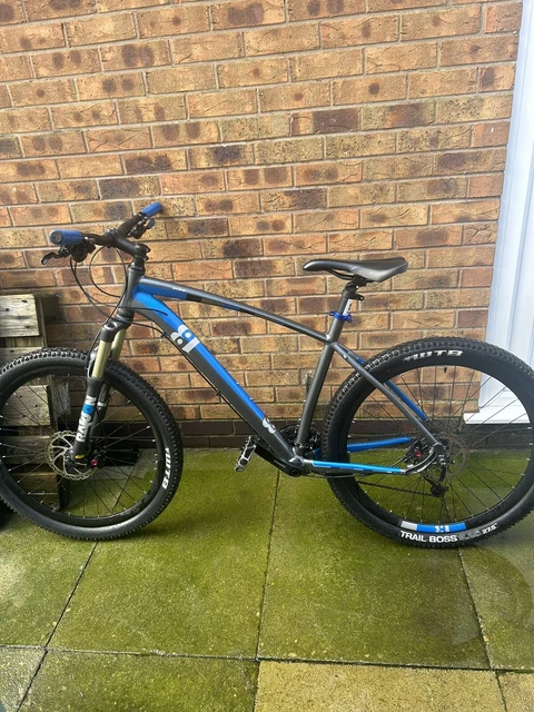 Mongoose villain 2 sales 2021 mountain bike