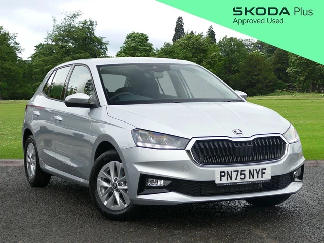 Skoda Fabia 10 Mpinull