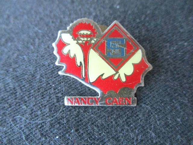 Maillot Foot Vintage Duarig Années 90 Rouge Et Blanc - Numéro 8 Taille L
