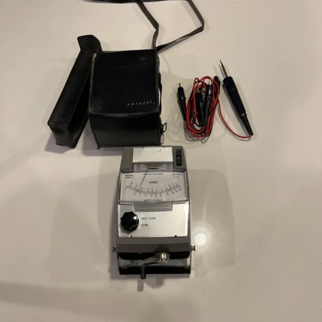 Amprobe Amc-3 Hand Cranked Insulation Tester Meg-Ohms 1000V