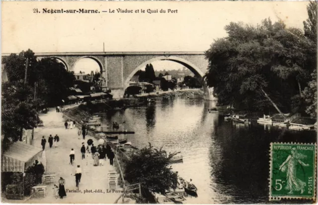 CPA Nogent sur Marne Le Viaduc et le Quai du Port (1348149)