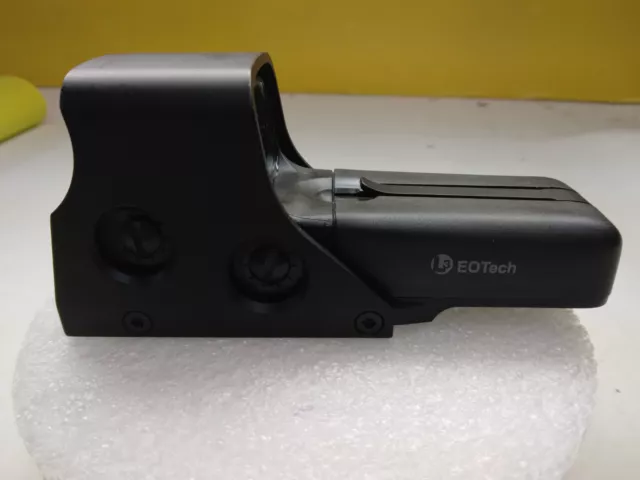 EOTECH Red Dot Recticle Marked for Law Enforcement Military Use No Reserve EOTECH Red Dot Recticle Marked for Law Enforcement Military Use No Reserve