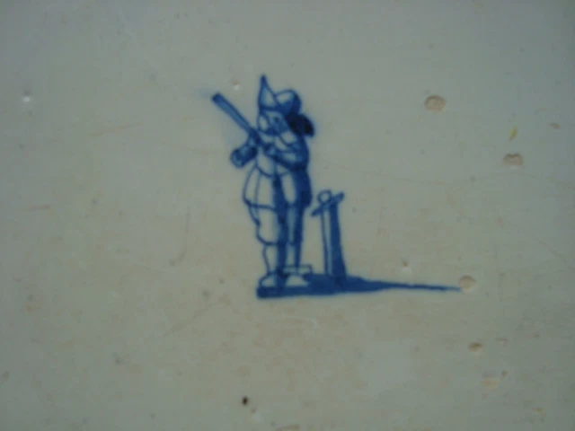 17th century delft handpainted dutch delftware tile baseball, sport  ,honkbal 2