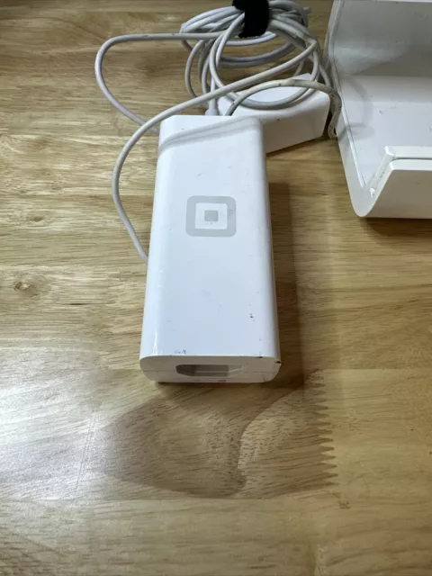 Square Stand Card Reader S025 Retail iPad Air Stand “Missing Plug Cable” 2