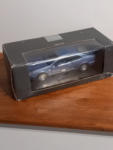 Premiere Edition 1:18 - Voiture De Course Miniature - Mercedes Benz 300 Slr Chassis 00004 55 Gagnant Des Mille Miglia