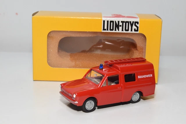 LION CAR DAF 44 Variomatic coupé bleu gris éch 1/43 Très bon