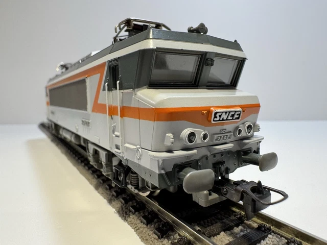 Vends ROCO 62467 HO - Locomotive type BB 25000 - Modélisme