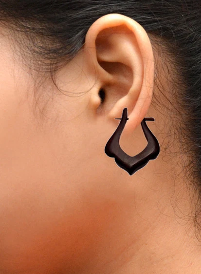 A Pair of Natural Handmade Black Wooden African USA Stick Wood Earrings EAR77
