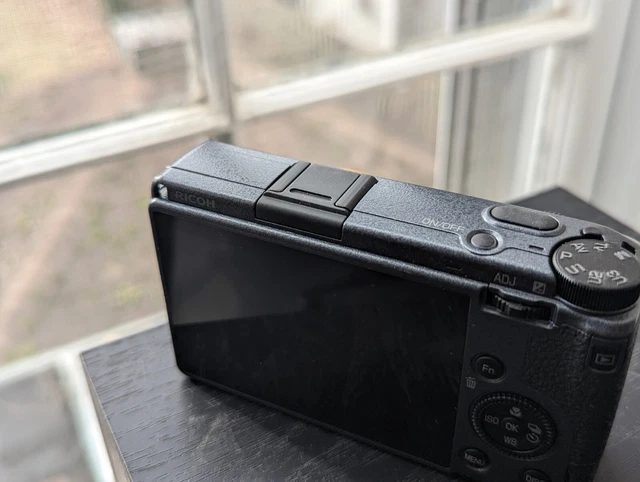 Ricoh GR III Street Edition Digital Camera - Metallic Gray 11