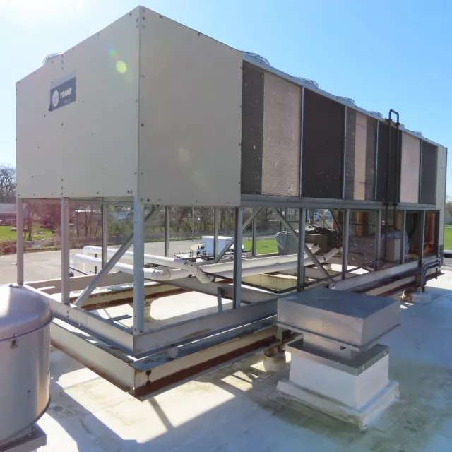 Trane RTAA1704XU01A3D0BFGJN 170 Ton Rotary Liquid Chiller R22 Roof Mount Outdoor
