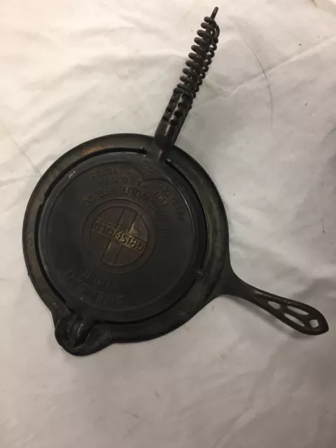 Griswold American No 8 Waffle Iron Skillet 1908 with Low Base 885/886