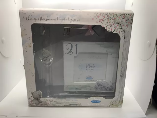 Me To You Bear 21st Birthday Boxed Gift Champagne Flute Photo Frame Key Set