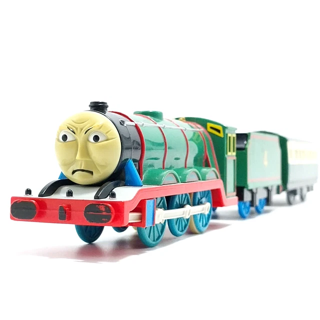 Thomas & Friends Powerful Gordon Angry Motorized Trackmaster Locomotive TOMY