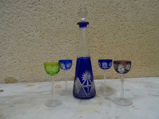 Ancienne  carafe en cristal Saint Louis / Baccarat et ses 4 petits verres