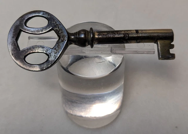 Original Brunswick Phonograph Cabinet Hollow Barrel Key
