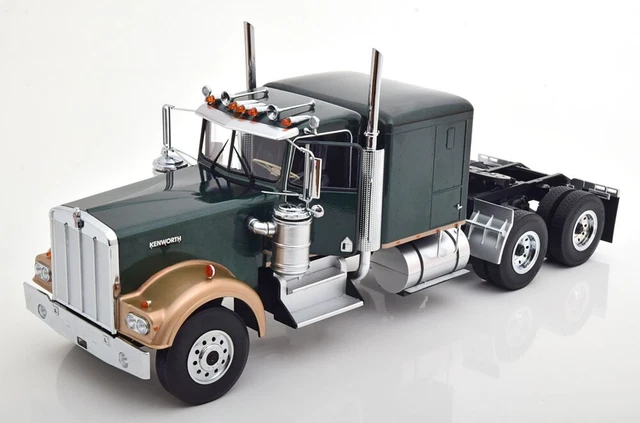 Modellauto Kenworth W900 Movin´On grünmetallic/hellgrün Road Kings 1:18 funktionstüchtige Lenkung + zu öffenden Türen bei
