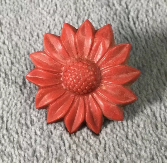Vintage Drapery Tie Back Push Pins, Red Plastic Daisy Flower
