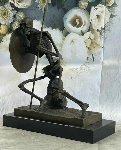 Figurine squelette pour phare avantageux