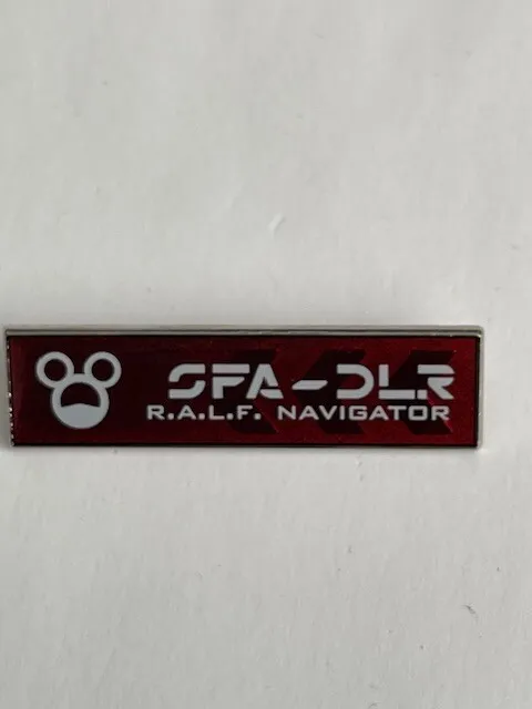 DLR Sci - Fi Academy Merit Badge R.A.L.F Navigator  Disney Pin (A2)